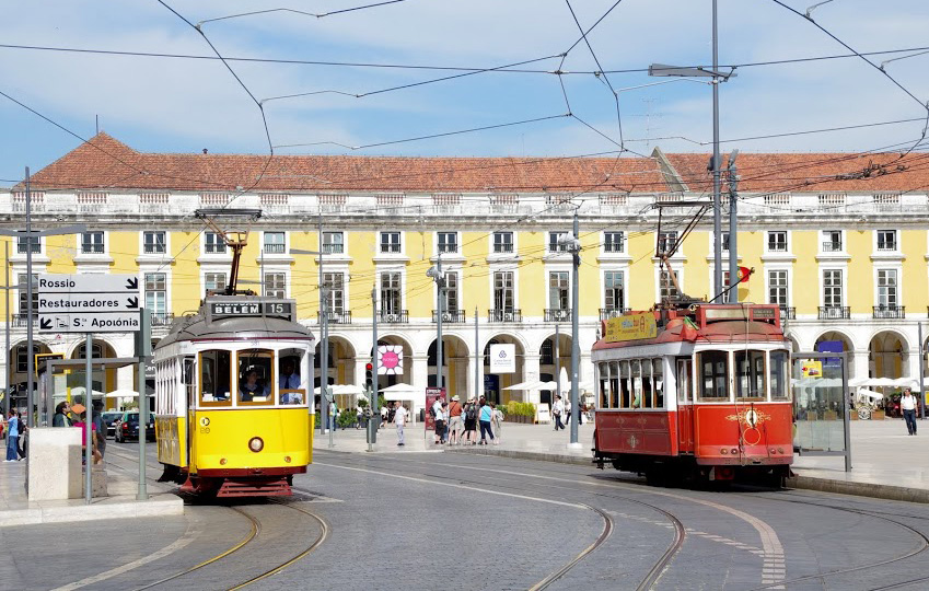 lisbon-tramway-cycling